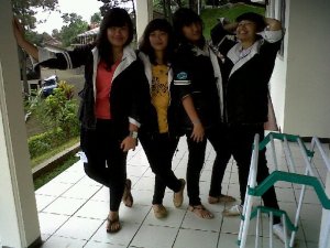 62707_446070597272_550652272_5564252_7087407_n