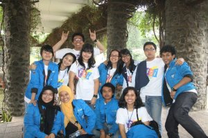 76966_465468348991_534143991_5686943_1833981_n