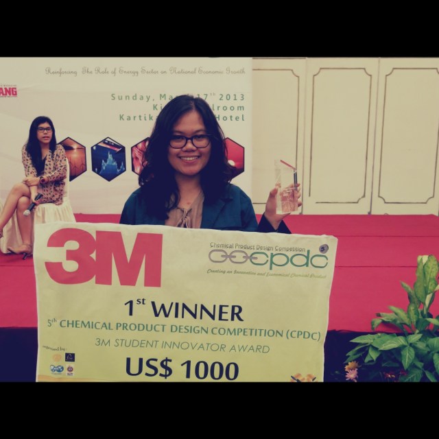 kyaaa! puji Tuhan juara 1 :3