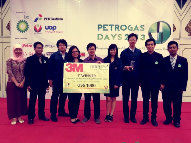 bersama tim ITB Ocigum dan panitia :3