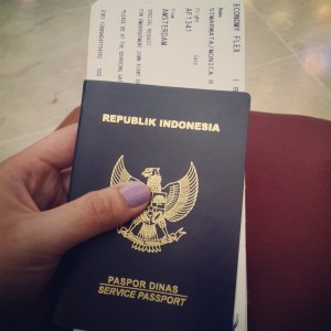 paspor biru